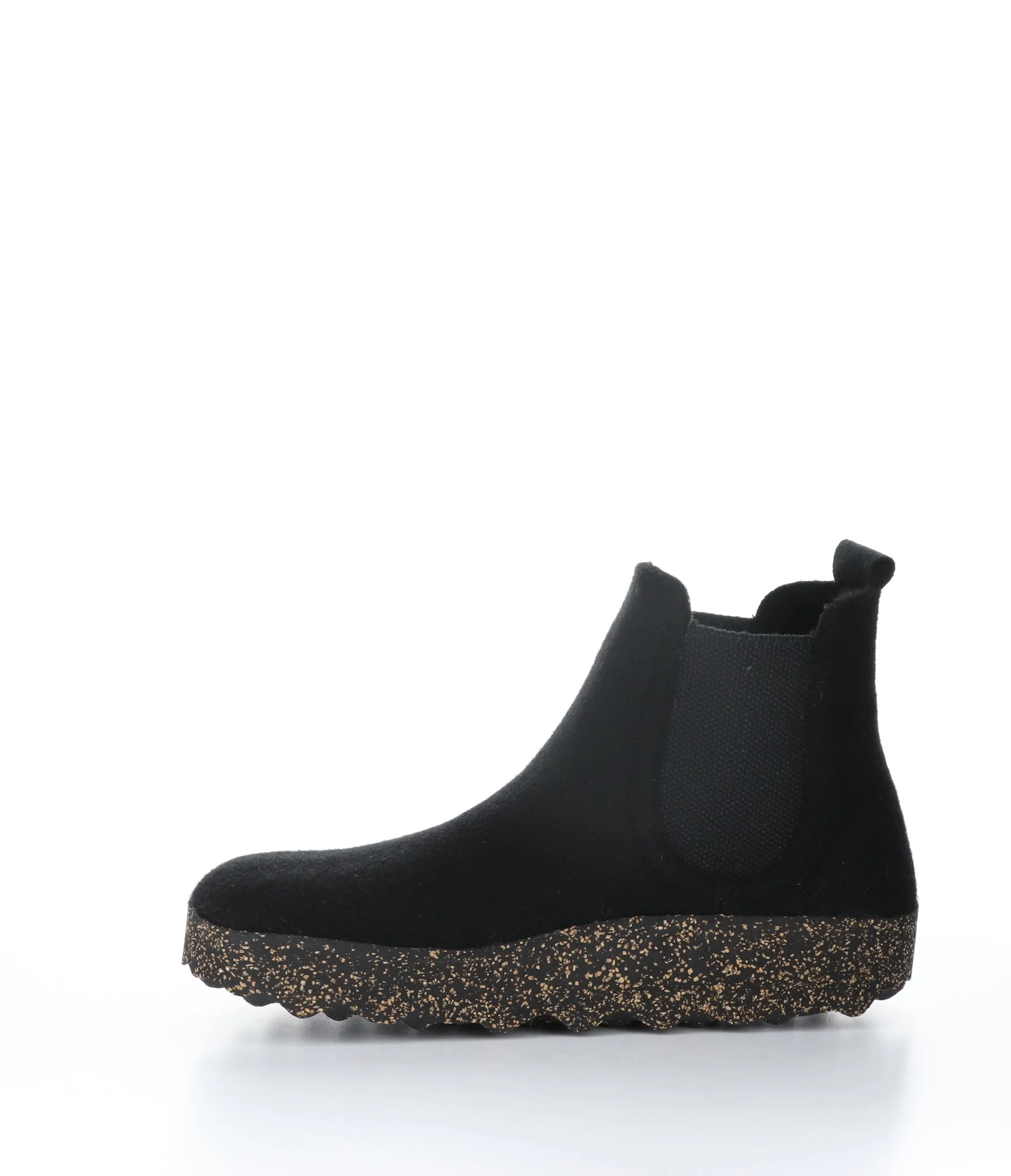 CAIA090ASPM Black Round Toe Boots