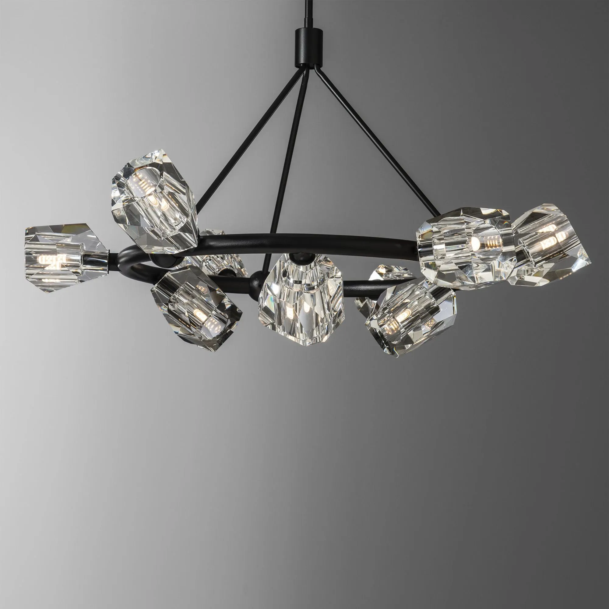 Gatsby 9-Light Ring Pendant 9-Light Crystal in Black