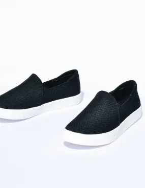 WEEKEND WANDERER SNEAKER - Black