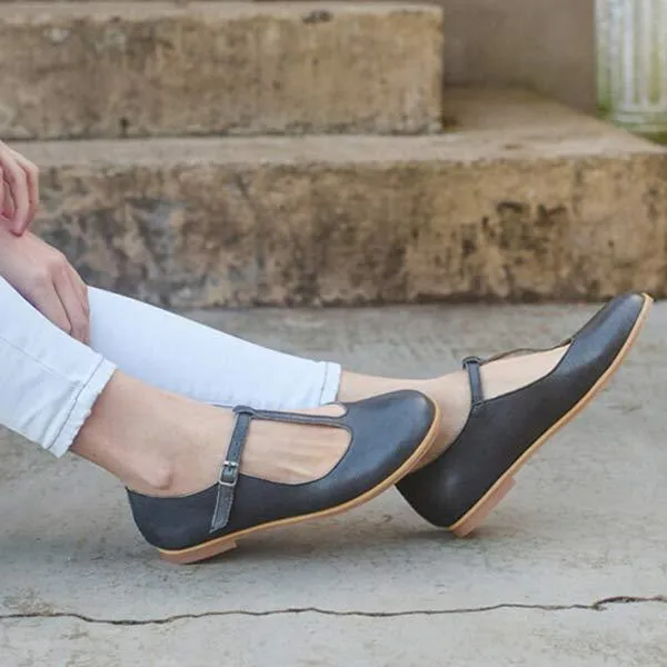Women'S Vintage Round Toe Flats 23146364