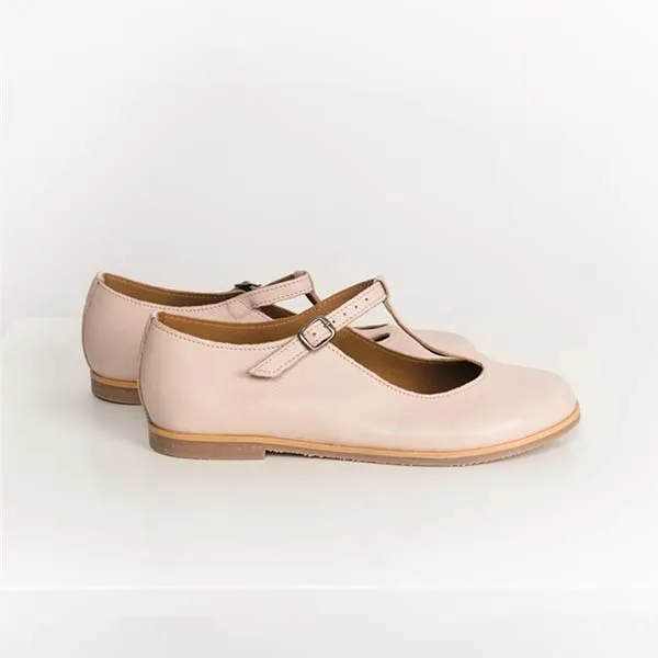 Women'S Vintage Round Toe Flats 23146364
